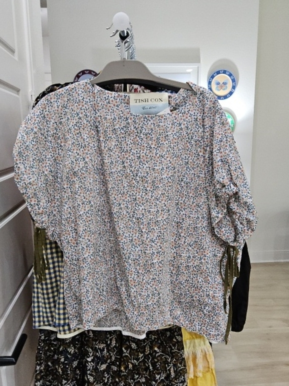 Tish Cox Floral Puff-Sleeve Top in Light Pink